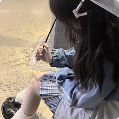 江豚·风时舞